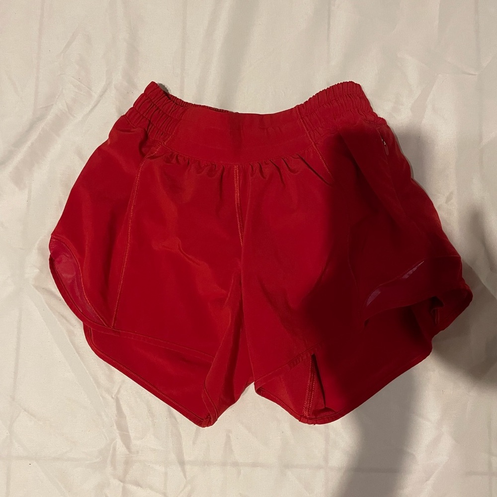 LuluLemon Dark Red Low Rise Hotty Hot Shorts size 2, 2.5in inseam